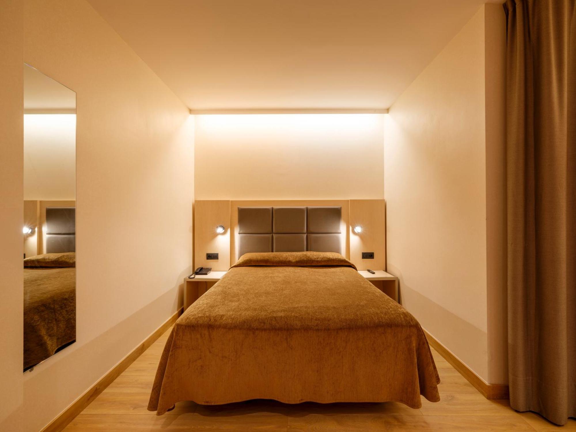 Hotel Barcelona House Esterno foto